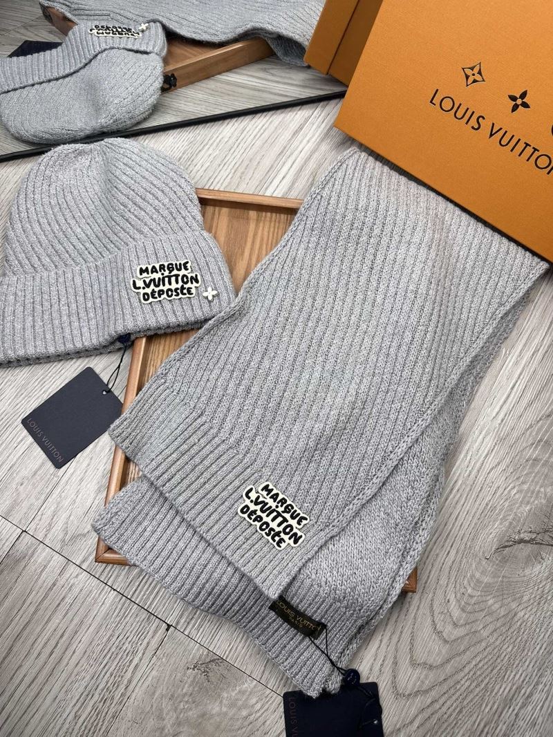 Louis Vuitton Caps Scarfs